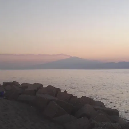 לינה וארוחת בוקר Magna Grecia 3*